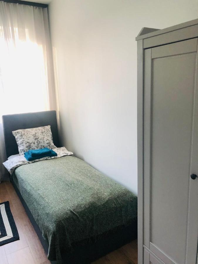 Apartamenty Nadbrzeze 1 Ostróda Exteriör bild